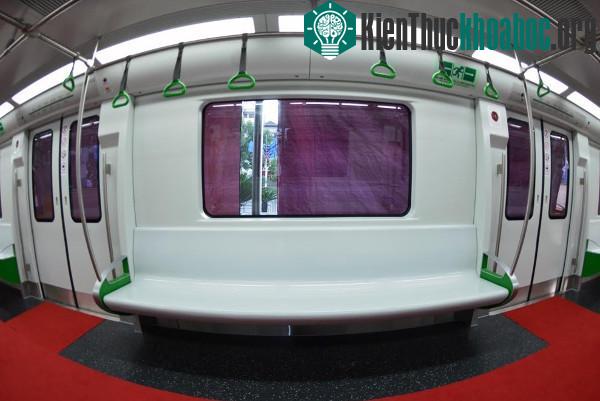 Cận cảnh tàu đường sắt đô thị đầu tiên ở Hà Nội- ảnh 9