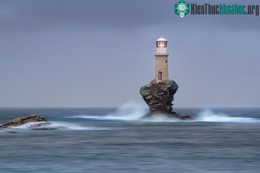 Andros, Hy Lạp