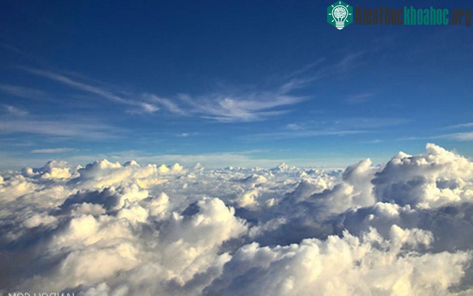 Biển vô tận của những đám mây
