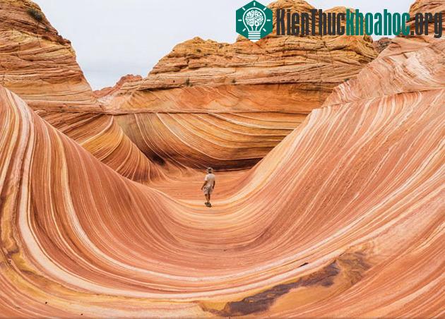 Sóng. Ảnh chụp ở Arizona, Mỹ - (Ảnh: Takashi Nakagawa)