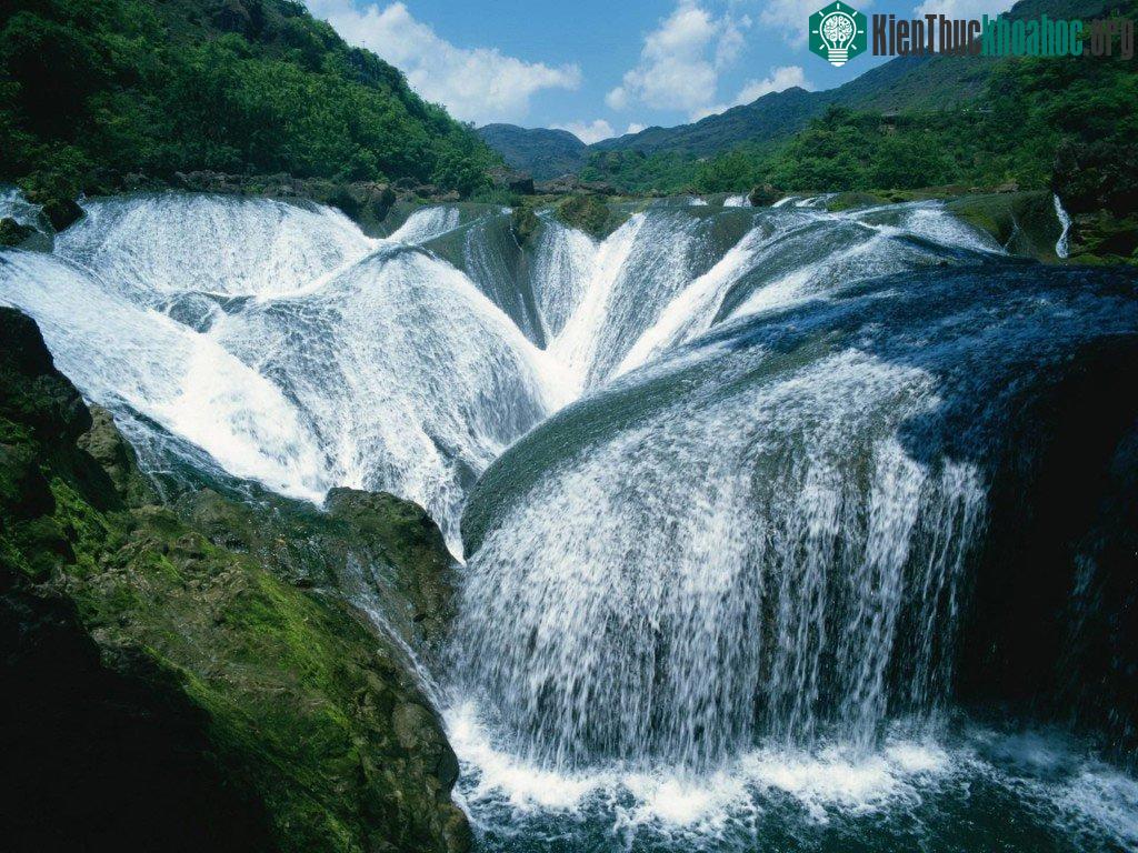 Thác Trân Châu, Cửu Trại Câu, Tứ Xuyên, Trung Quốc