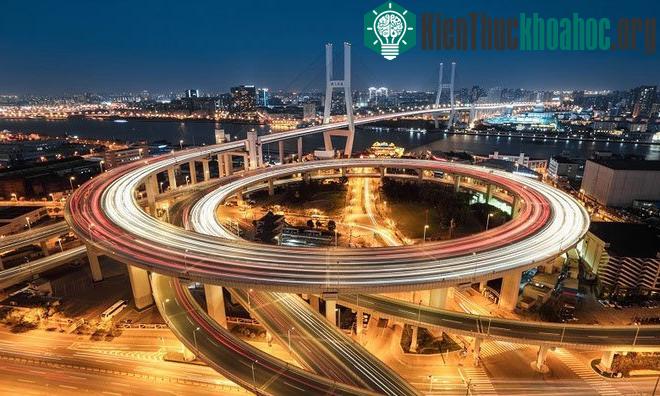 Những cây cầu ấn tượng trên thế giới- ảnh 10