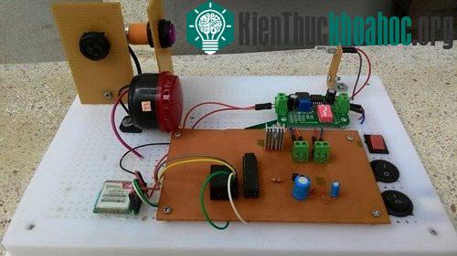 Hệ thống báo trộm đa diện của Tuyền. (Ảnh: Nhân vật cung cấp).