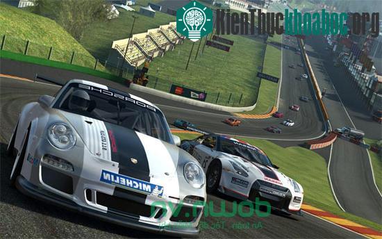 Top những game đua xe hay nhất trên iOS