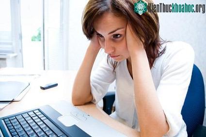 Máy tính chạy chậm do nhiều nguyên nhân khác nhau.