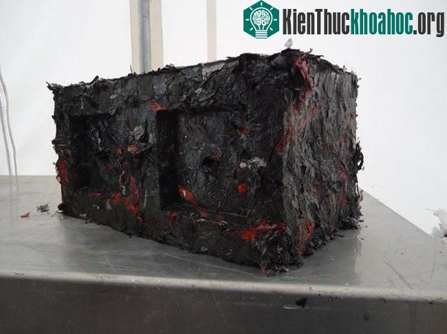 Những viên gạch nhựa này hoàn toàn an toàn với môi trường và quá trình sản xuất hoàn toàn không độc hại.