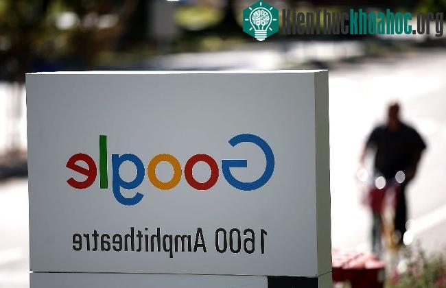 Tại sao Yahoo màu tím, Google bảy sắc còn Facebook có màu xanh da trời? ảnh 3