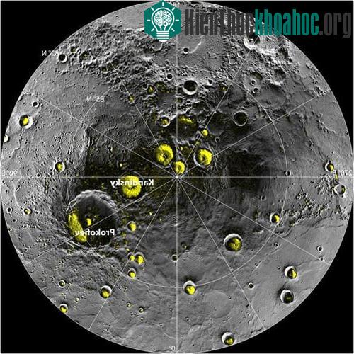 Đây là hình ảnh được tàu thám hiểm Messenger của NASA chụp, tại khu vực cực Bắc của sao Thủy. Bức ảnh cho thấy các mỏ khoảng sản lớn đều nằm trong tầm ảnh hưởng của núi lửa