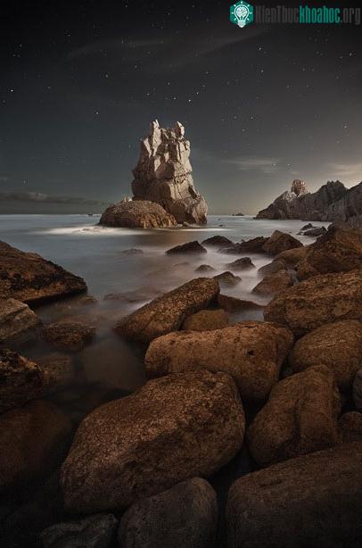 Khung cảnh kỳ ảo của bờ biển Cantabria, Tây Ban Nha