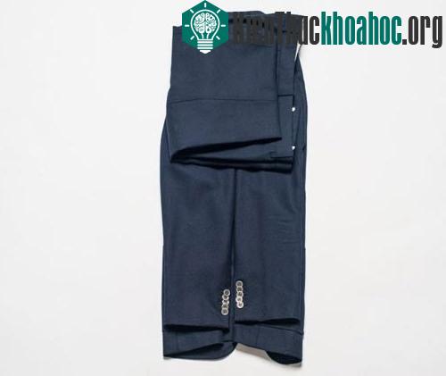 Mẹo gấp quần áo complet cất vali không bị nhăn- ảnh 9