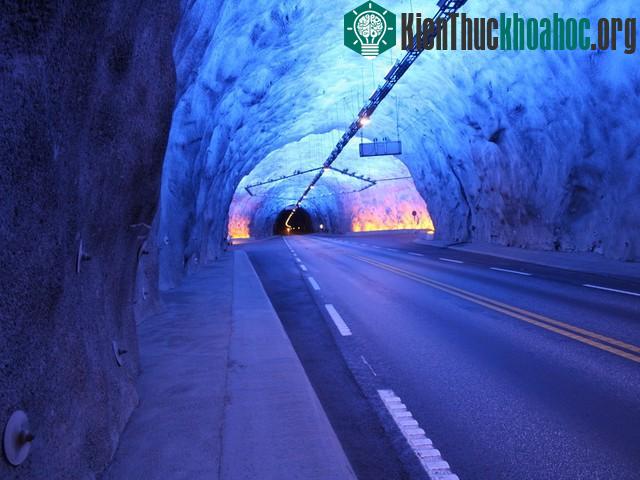 Những kiểu kiến trúc kỳ dị nhất thế giới