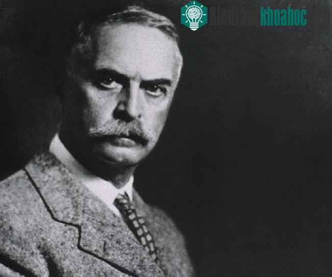 Karl Landsteiner - cha đẻ của y học truyền máu