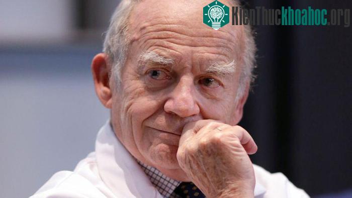 Chuyên gia phẫu thuật tim mạch Alain Carpentier.