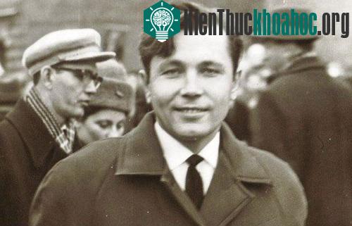 Leonid Rogozov ở Leningrad (nay là St Petersburg) vài năm sau chuyến thám hiểm ở Nam Cực. (Ảnh: Vladislav Rogozov)