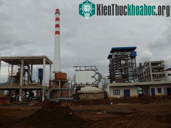 Một góc nhà máy alumin Tân Rai