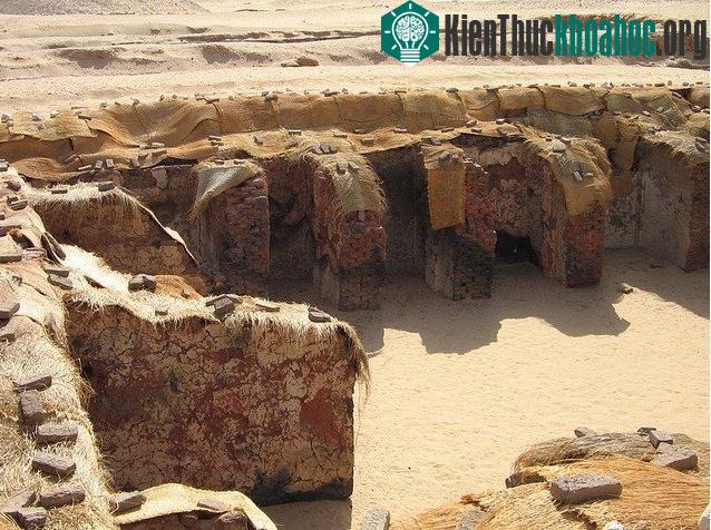 Những cái chết bí ẩn khi “đụng” vào lăng mộ các Pharaong