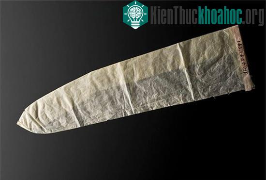 3.000 năm thăng trầm của bao cao su