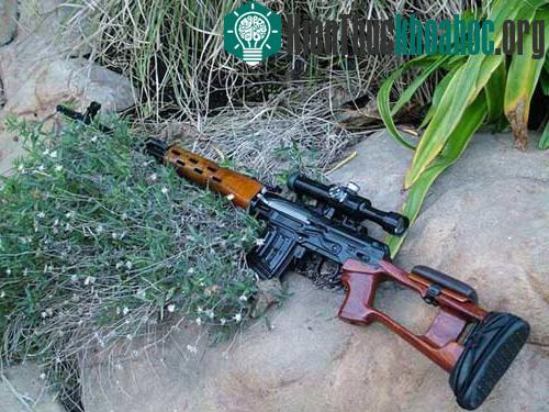Nòng súng của SVD dài và mỏng để giảm trọng lượng, tăng tầm bắn