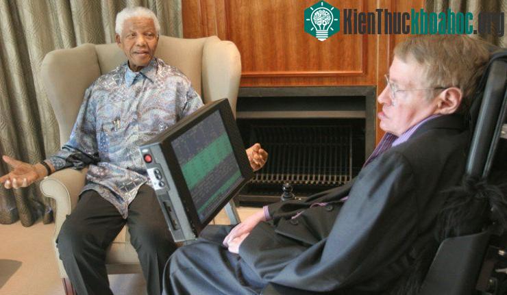Cuộc đời của Stephen Hawking qua ảnh