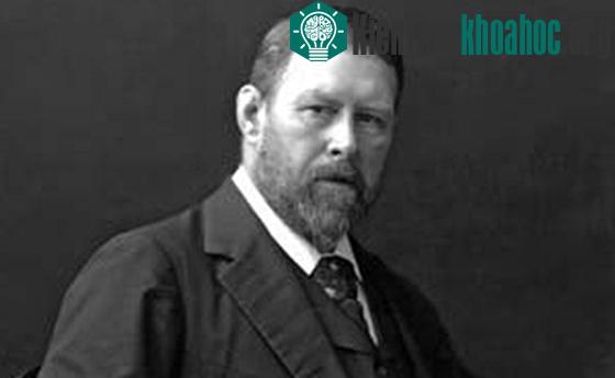 Nhà văn Bram Stoker
