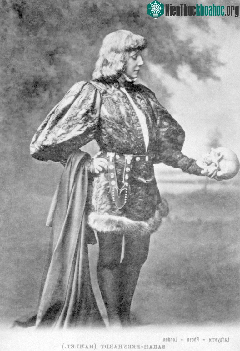 "Comedy of Errors" là vở kịch ngắn nhất của Shakespeare.