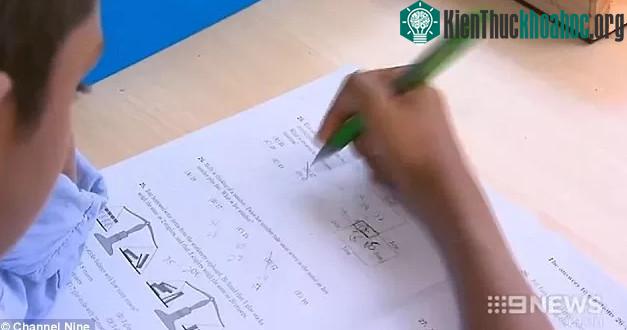 Em có thể giải những bài tập khó một cách nhanh chóng.