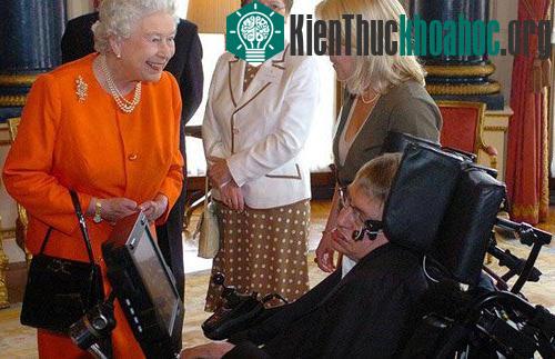 Cuộc đời của Stephen Hawking qua ảnh