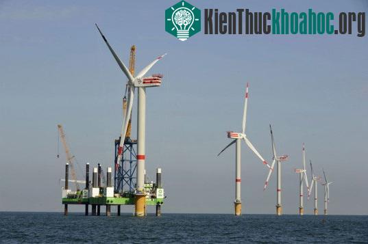 Các tuabin trên biển thuộc Nhà máy điện gió Bạc Liêu. (Nguồn: Nangluongvietnam.vn)