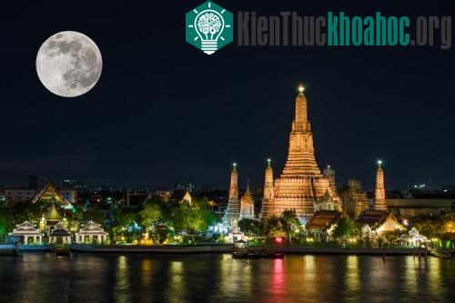 Siêu trăng có thể to hơn 12-14% và sáng hơn 30% bình thường