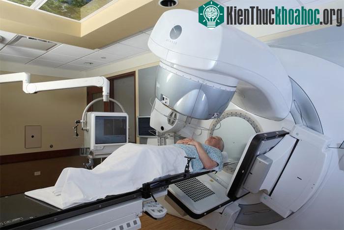Kể từ chiến tranh thế giới thứ hai, hóa trị cũng bắt đầu được sử dụng.