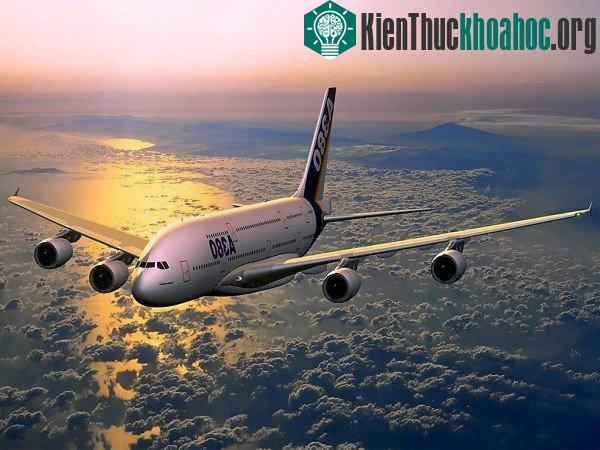 Làm thế nào máy bay có thể bay trên bầu trời?