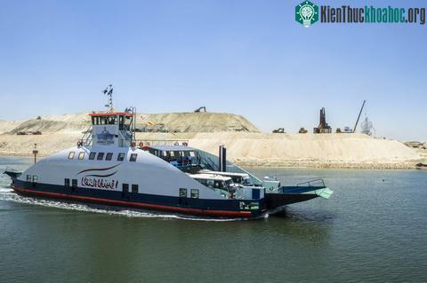 Ngắm kênh đào Suez mới của Ai Cập trong ngày khánh thành