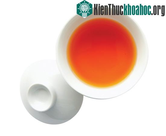 Giữa việc bún sạch và bún nhiễm độc lẫn lộn, một chén nước mắm có thể giúp ta nhận biết được loại bún mình đang sử dụng là an toàn hay không. Xem thêm tại đây