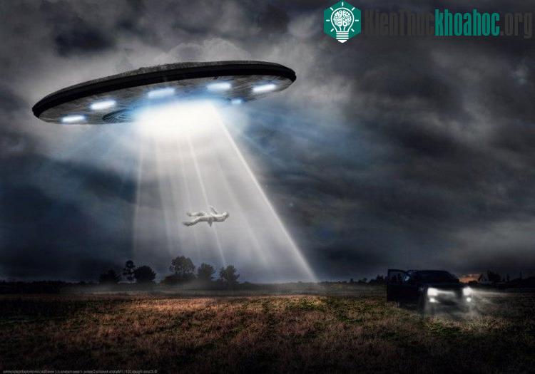 NASA và NATO rất có thể đang che giấu những hình ảnh của người ngoài hành tinh xuất hiện trong vũ trụ. Xem thêm tại đây