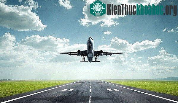 Làm thế nào máy bay có thể bay trên bầu trời?
