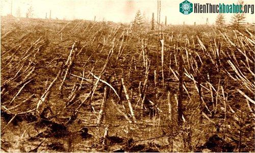Các nhà khoa học Nga kết luận vụ nổ Tunguska bùng phát ở Siberia, Nga với sức mạnh tương đương 185 quả bom nguyên tử không phải do thiên thạch gây ra. Xem thêm tại đây