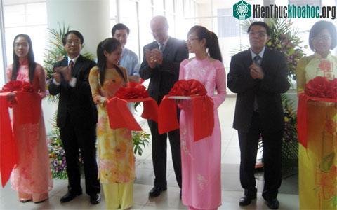 Trung tâm Công nghệ định vị vệ tinh đầu tiên tại Việt Nam ảnh 0