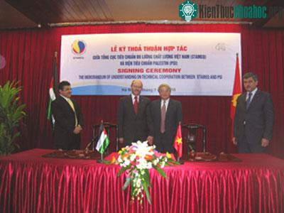 Lễ ký thoả thuận hợp tác giữa Tổng cục Tiêu chuẩn Đo lường Chất lượng và Viện Tiêu chuẩn Palestin ảnh 0