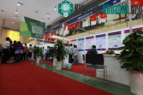 Triển lãm quốc tế sáng tạo Khoa học công nghệ ảnh 1