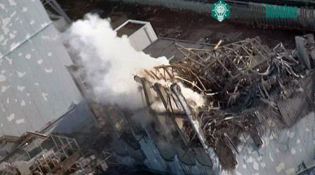 Vỏ ngoài lò phản ứng số 3 nhà máy Fukushima I sau vụ nổ. Ảnh: AFP
