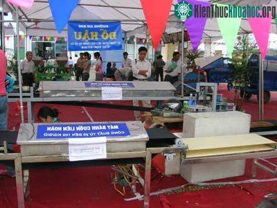 Sáng chế của những nông dân chân đất ảnh 3
