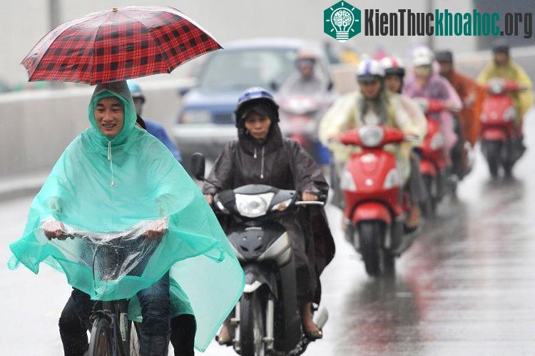 Hà Nội có mưa, từ đêm nay trời chuyển rét.
