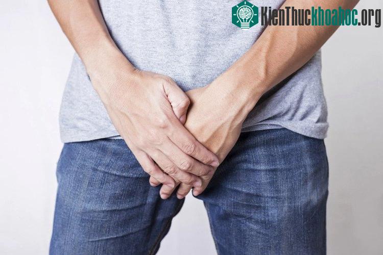 Nếu bạn không chịu mặc đồ lót mà chỉ thả rông, "nó" sẽ luôn có nguy cơ bị kích thích, bị cọ xát, xước da...