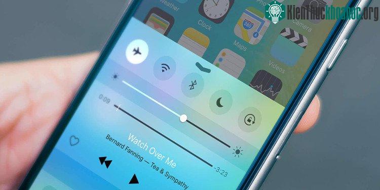 Pin là yếu tố "sống còn" với tất cả người dùng smartphone ngày nay.