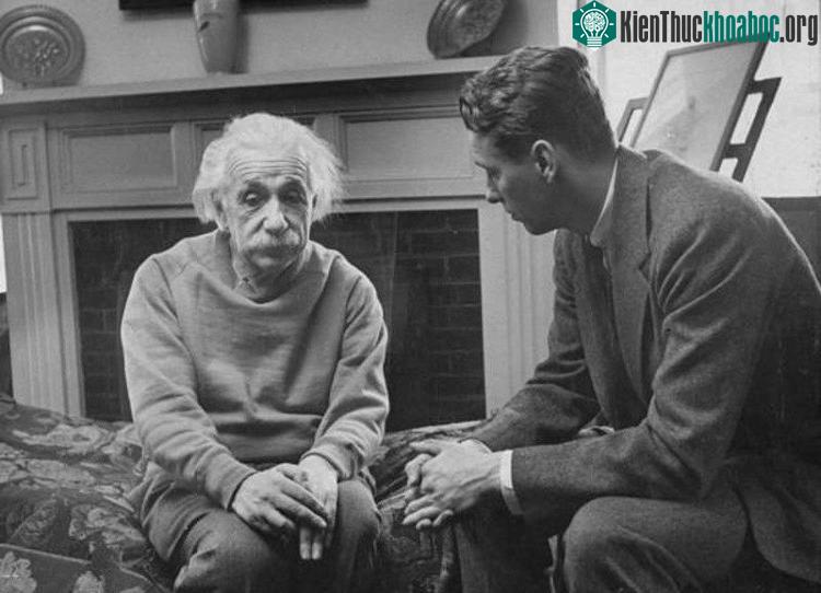 Albert Einstein