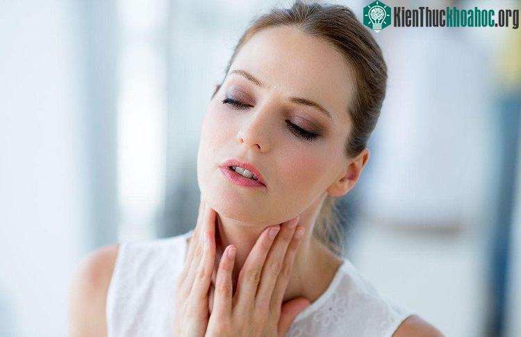 Hiệu quả điều trị ung thư và thời lượng sống phụ thuộc rất nhiều vào thái độ sống của người bệnh. (Ảnh minh họa: Womenshealth).