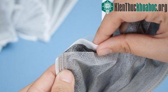 Đeo khẩu trang không đúng loại và mất an toàn dễ mắc những bệnh về đường hô hấp.
