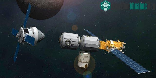 NASA đang lên kế hoạch xây dựng một trạm không gian chuyển động quanh quỹ đạo của Mặt trăng. (Ảnh: Russian Space Web).