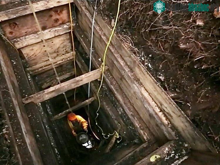 Các nhà khảo cổ tìm thấy đồ nhóm lửa, móc câu và giáo mác ở khu khai quật. (Ảnh: Hakai Institute).