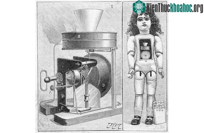 Vào tháng 4/1890, những con búp bê đầu tiên của Edison đã xuất xưởng.